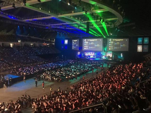 现了动人的 现了动人的